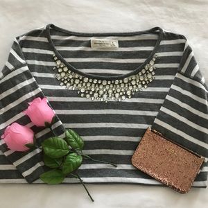 Abercrombie & Fitch Grey Striped Shirt 🌸